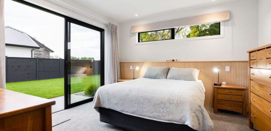 So Much More Here – Feel The Luxury