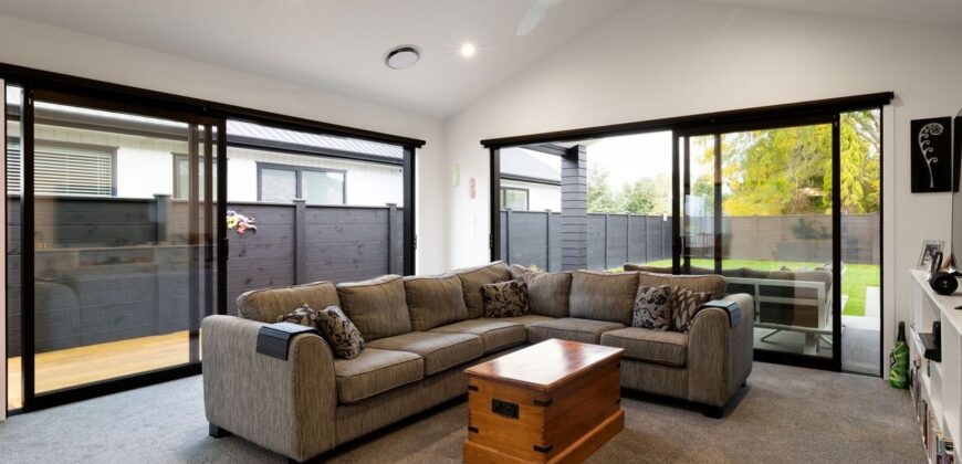 So Much More Here – Feel The Luxury