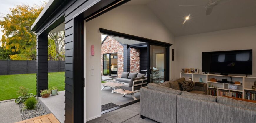 So Much More Here – Feel The Luxury