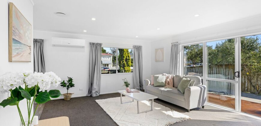 Immaculate, Sunny & Ready to Move In
