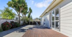 Immaculate, Sunny & Ready to Move In