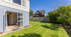 Retro Charm & Potential in Heart of Manly