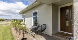 Country living – Close to town