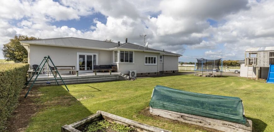 Country living – Close to town