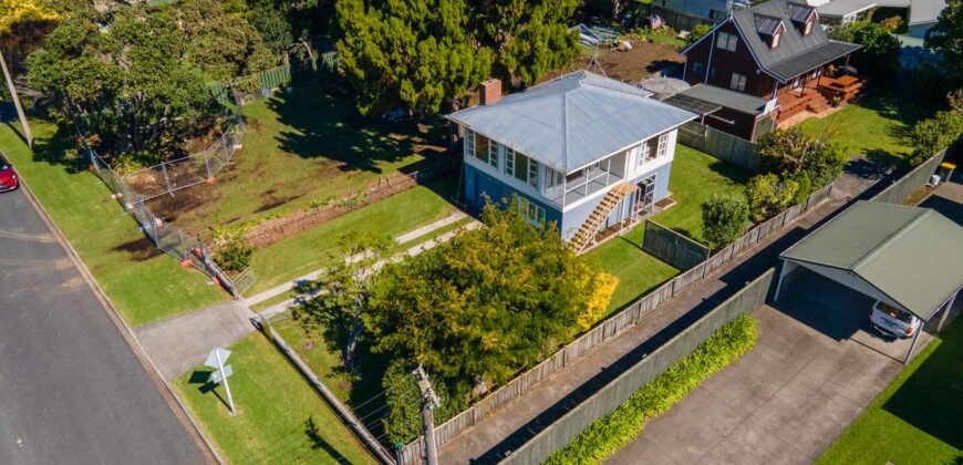 Retro Charm & Potential in Heart of Manly