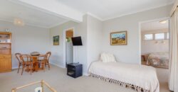 Retro Charm & Potential in Heart of Manly