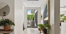 Admired Architecture, Elite location