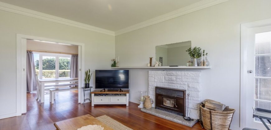 Country living – Close to town