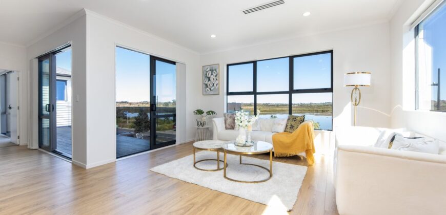 Coastal Living Meets Space and Comfort