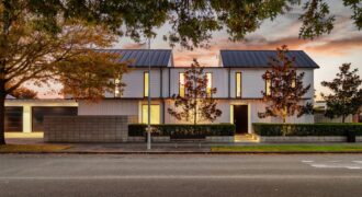 Admired Architecture, Elite location