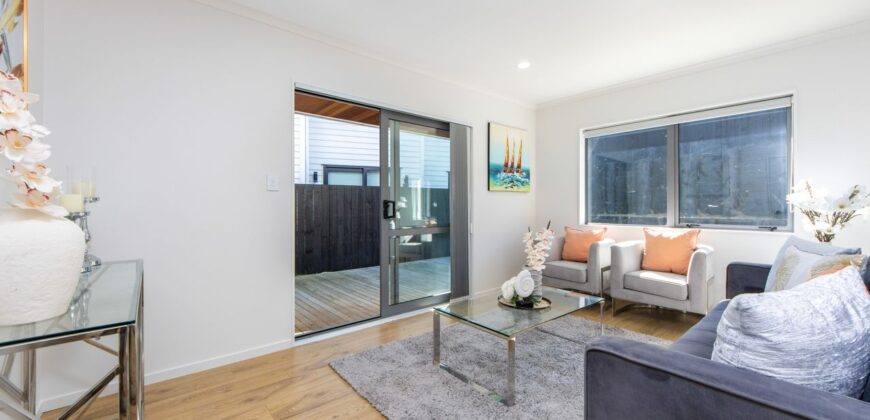 Coastal Living Meets Space and Comfort