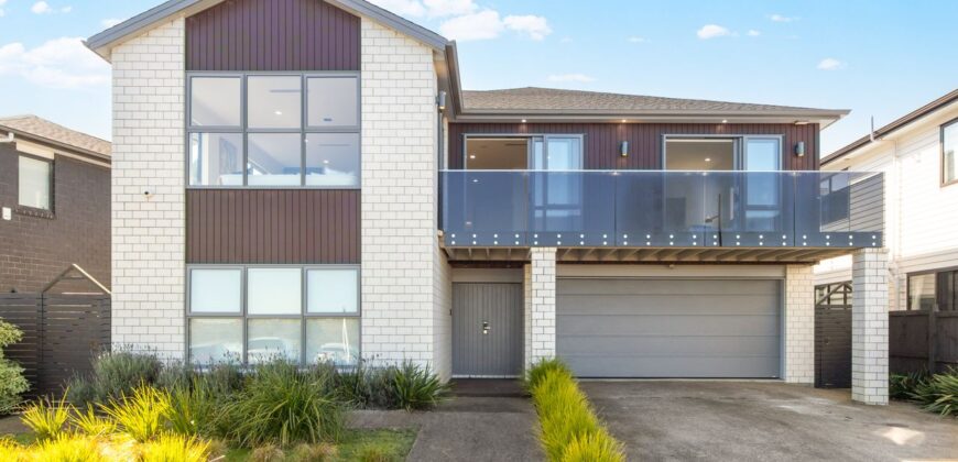 Coastal Living Meets Space and Comfort