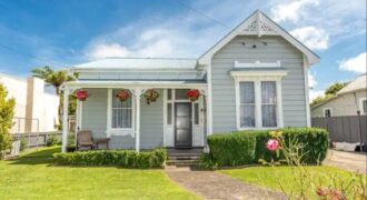 LOOKING FOR MORE THAN JUST A HOME? THIS COULD BE YOUR OPPORTUNITY!