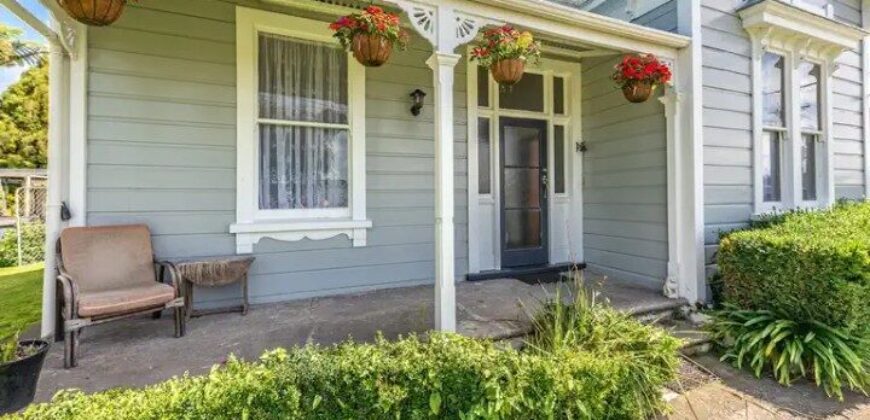 LOOKING FOR MORE THAN JUST A HOME? THIS COULD BE YOUR OPPORTUNITY!